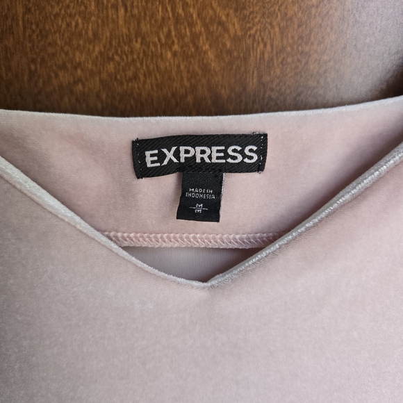Express Soft Pink Camisole Top Velour Feel Medium - Picture 3 of 5